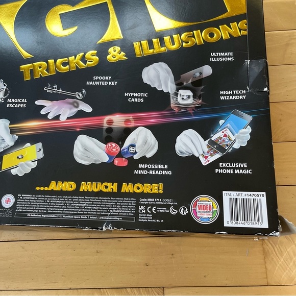 Marvin's Magic Ultimate Magic Set 365 Tricks & Illusions - Picture 7 of 8